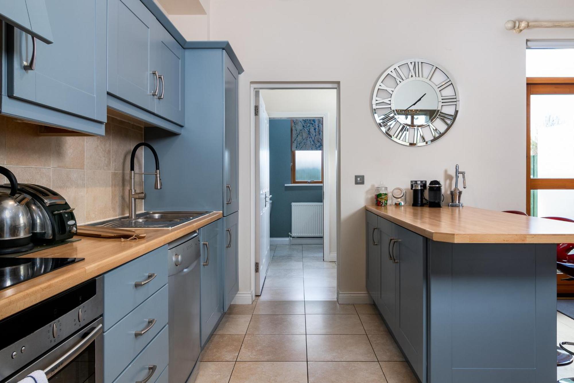 Shannonside - Stylish 5 Bed Marina Home & 40Ft Mooring Termonbarry Exterior photo